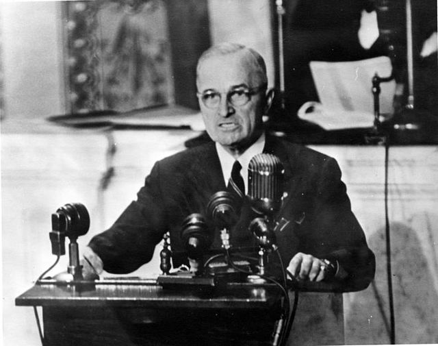 Carte de la doctrine truman